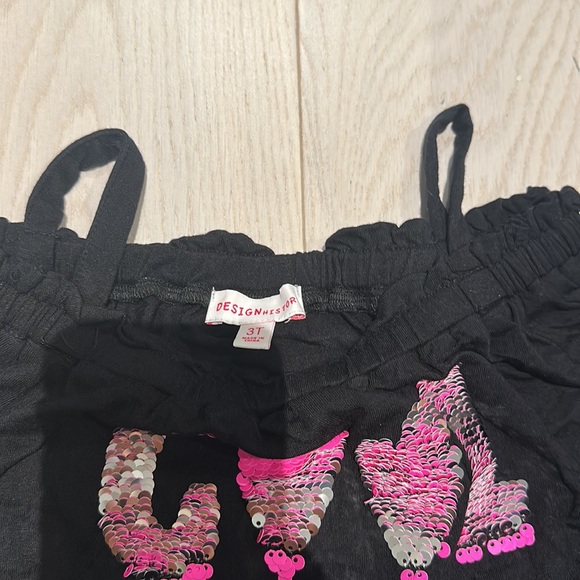 Cover-up - Picture 3 of 3